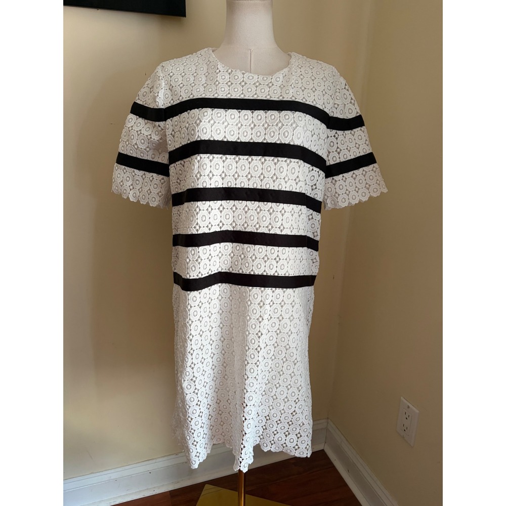 English Factory White Eyelet Lace Black Striped Short Sleeve Shift Dress Medium - Picture 2 of 9